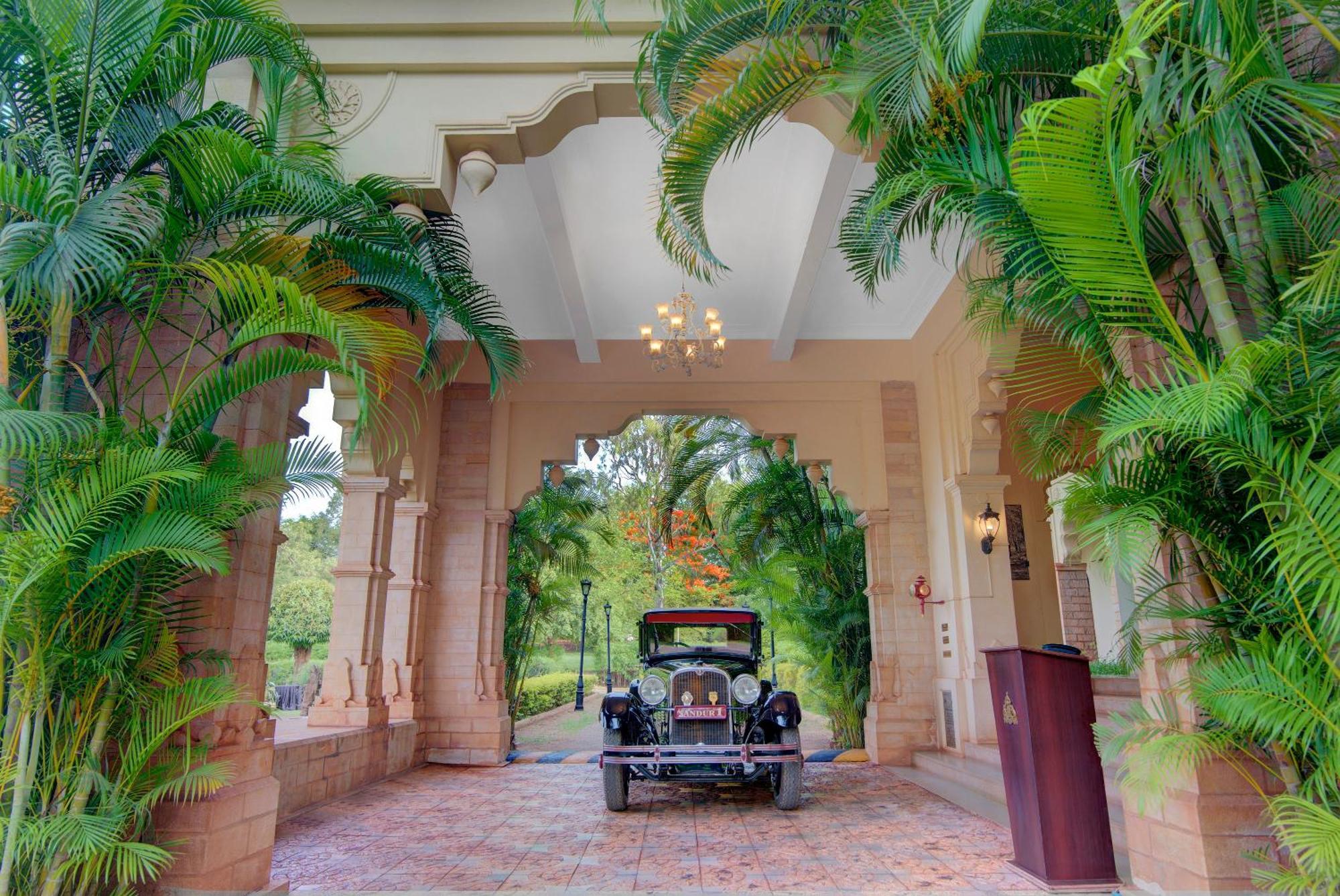 เวลคัมเฮอริเทจ ศิวะวิลาส พาเลซ ฮัมปี Hotel ฮอสเปต ภายนอก รูปภาพ