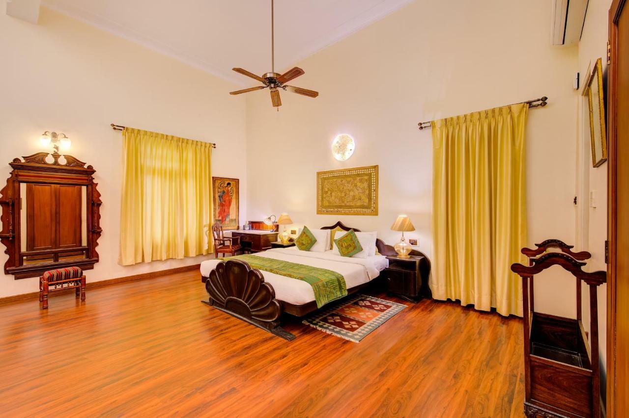 เวลคัมเฮอริเทจ ศิวะวิลาส พาเลซ ฮัมปี Hotel ฮอสเปต ภายนอก รูปภาพ